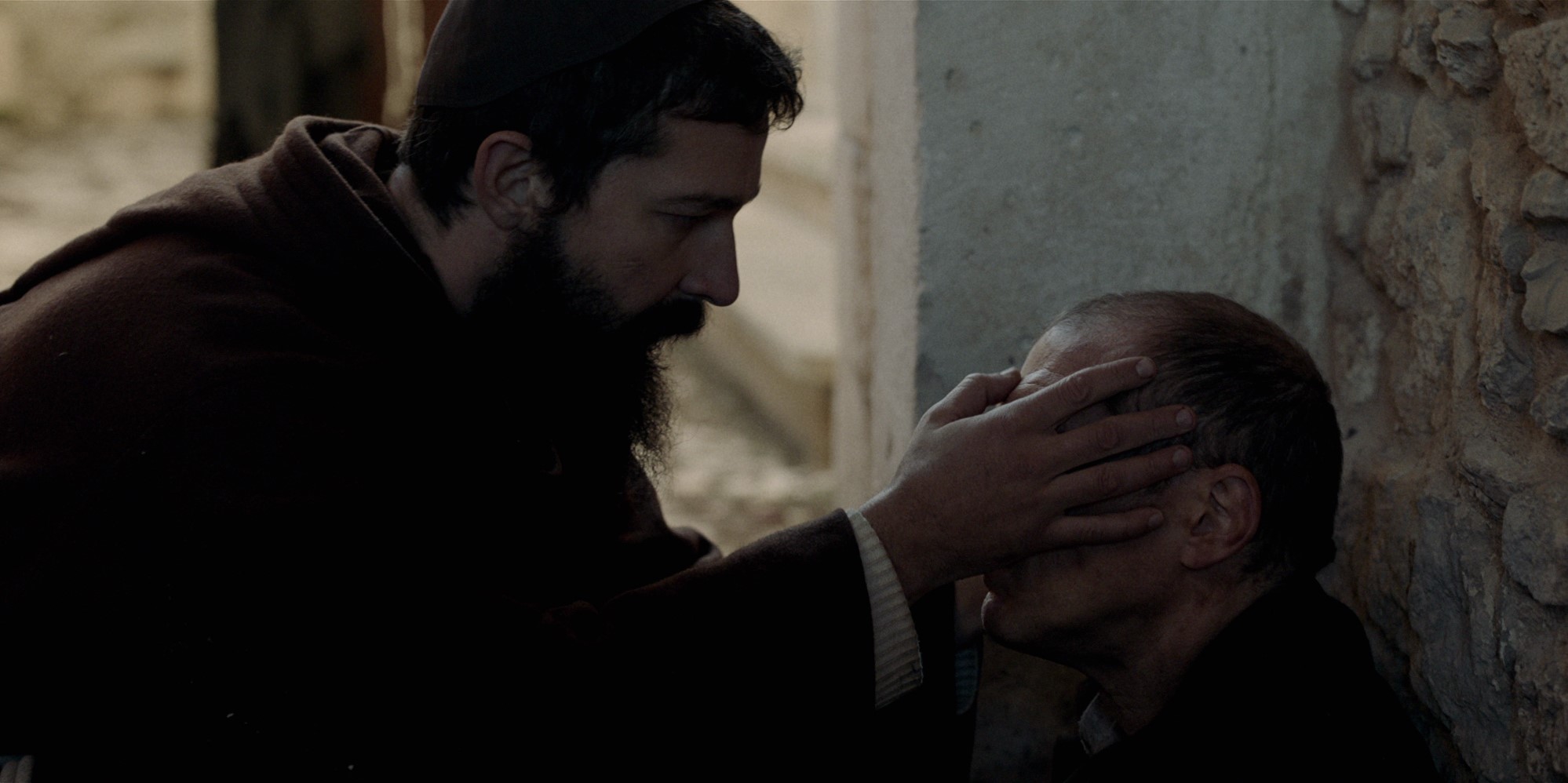 “Padre Pio” diretto da Abel Ferrara da giovedì 18 luglio al cinema